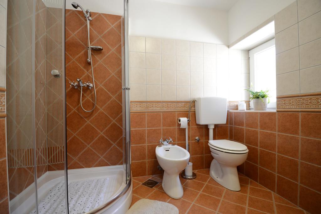 Holiday Home Nono Frane Lindar Εξωτερικό φωτογραφία